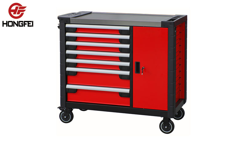 Why Are European Workshops Switching to Heavy-Duty Metal Tool Cabinets?